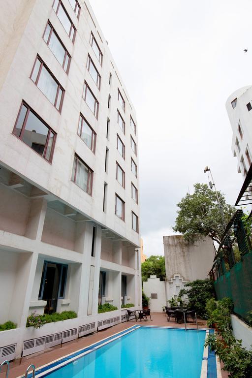 Hotel Sagar Plaza City Centre Pune Bagian luar foto