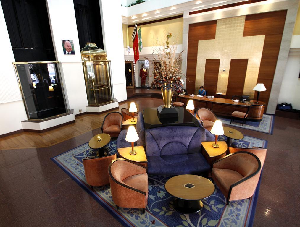 Hotel Sagar Plaza City Centre Pune Bagian luar foto